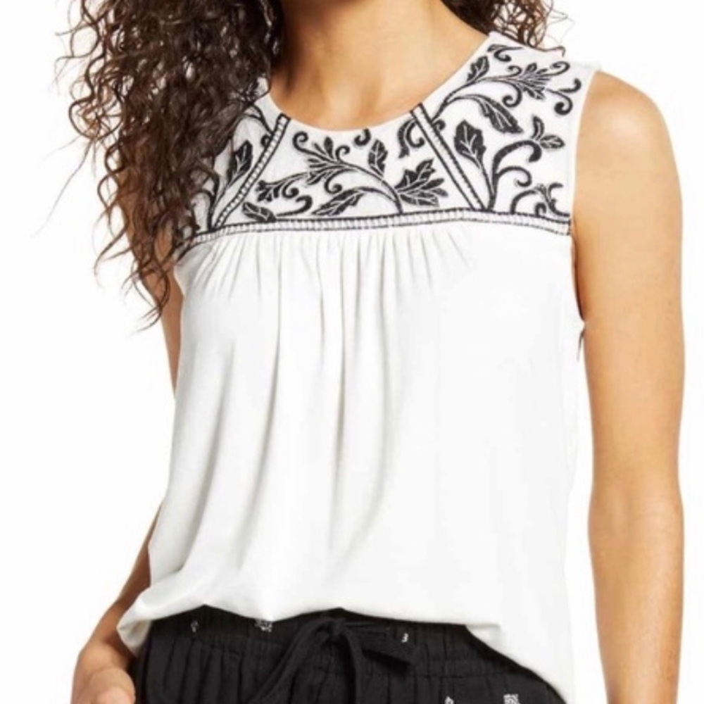 Gibson - NWT Limone floral sleeveless top Sz PL